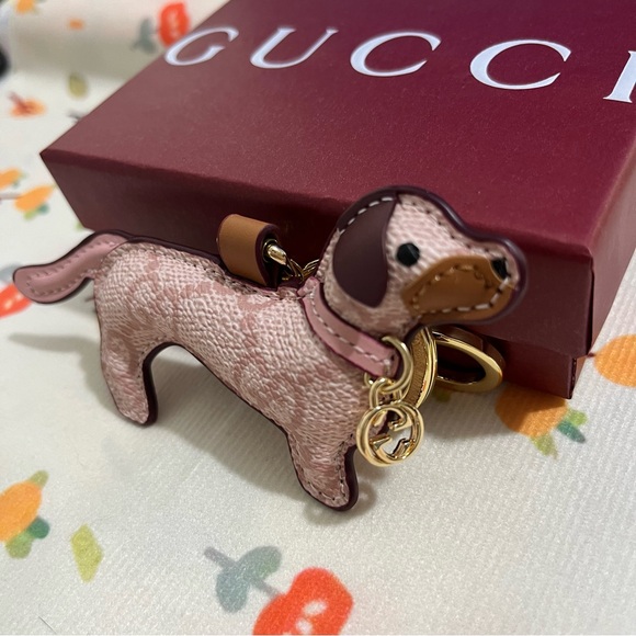 Gucci Dachshund-Shaped Keychain - Picture 9 of 9